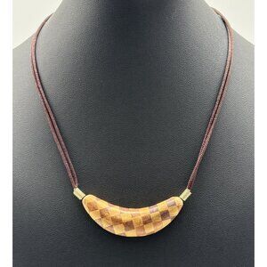 Taiwan Wood Checkerboard Pattern Crescent Pendant Necklace Brown Cord Unbranded~